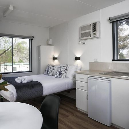 Big4 Castlemaine Gardens Hotel Exterior foto